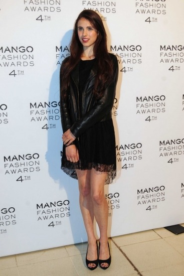 Foto Sarah Qualley MacDowell en una fiesta de Mango
