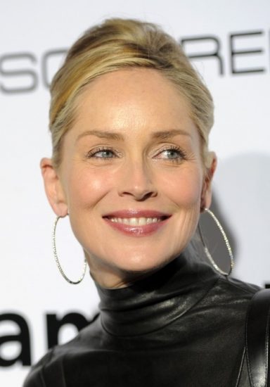Foto Sharon Stone y su pelo fino