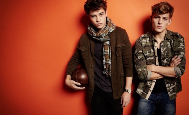 Foto Print militar y el color marrón para el otoñoinvierno 20122013