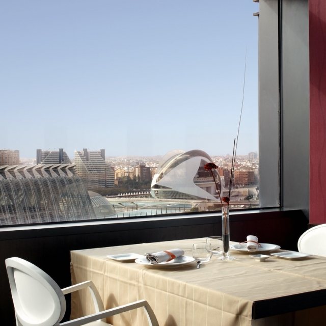 Foto Confortel Aqua 4, Valencia. Restaurante Vertical