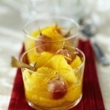 Macedonia con uvas en almíbar