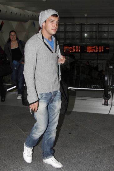 Foto Mario Casas con un look muy casual