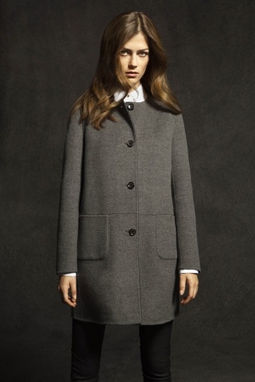 Foto Abrigo liso gris de Massimo Dutti