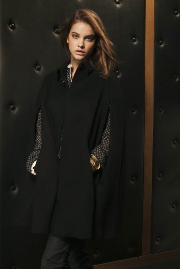 Foto Abrigo negro de Massimo Dutti