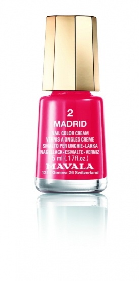Foto Laca de uñas de Mavala en tono rojo con un toque rosa para San Valentín Foto Laca de uñas de Mavala en tono rojo con un toque rosa para San Valentín