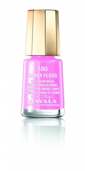 Foto Laca de uñas de Mavala en tono rosa pastel para un dulce San Valentín Foto Laca de uñas de Mavala en tono rosa pastel para un dulce San Valentín
