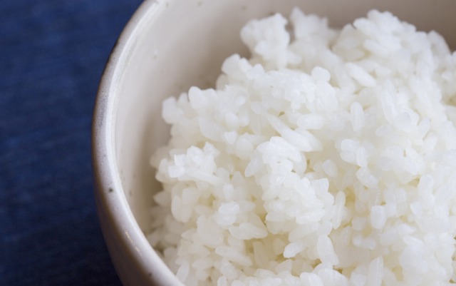 Foto Cómo conseguir un arroz blanco suelto