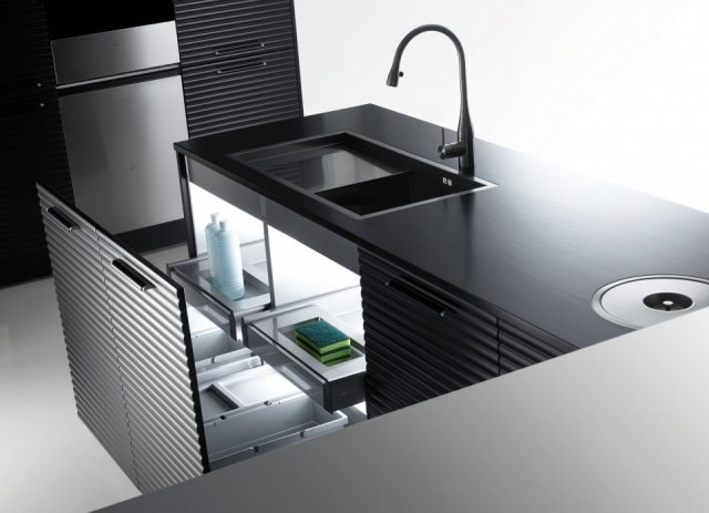 Foto En la cocina aprovecha el máximo espacio con muebles multifuncionales Foto En la cocina aprovecha el máximo espacio con muebles multifuncionales