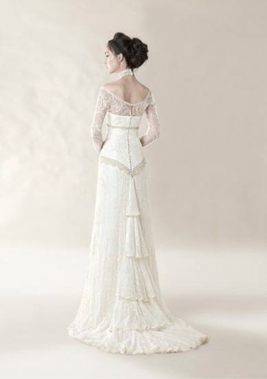 Foto Gran moño cardado como tendencia en recogidos para novias de primaveraverano