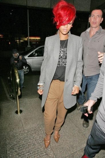 Foto Rihanna con blazer XXL