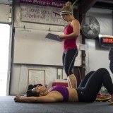 El CrossFit tiene una tabla de entrenamiento entre las que se incluyen los abdominales