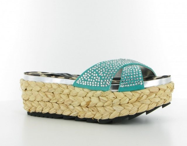 Foto Sandalia de esparto y strass en color azul para tu look de primaveraverano