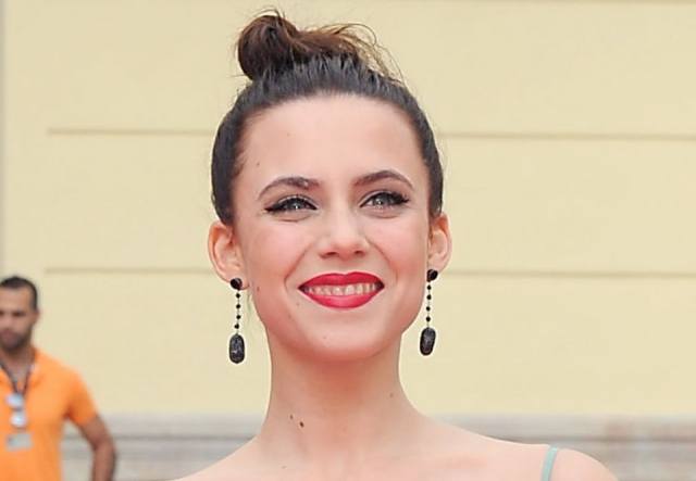 Foto Aura Garrido con peinado despeinado