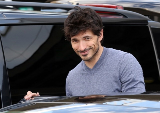 Foto Andrés Velencoso muy sexy comienza a lucir canas Foto Andrés Velencoso muy sexy comienza a lucir canas