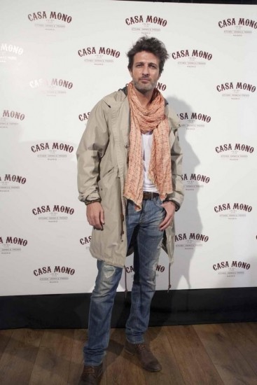 Foto Jesús Olmedo con canas más atractivo que nunca Foto Jesús Olmedo con canas más atractivo que nunca