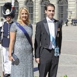 Theodora de Grecia y su hermano, el príncipe Philippos a su llegada a la boda de Magdalena de Suecia y Christopher O´Neill