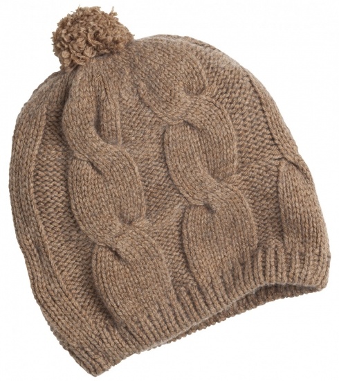 Foto Un gorro de lana puede darle un toque muy cálido a tu look tartan Foto Un gorro de lana puede darle un toque muy cálido a tu look tartan