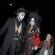 Ir a la foto Kate Moss y Jamie Hince disfrazados de flamencos zombies