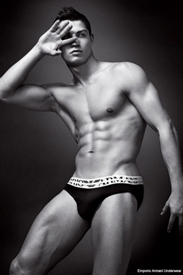 Foto Cristiano Ronaldo y sus marcados abdominales