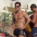 David Bustamante luce abdominales en la playa