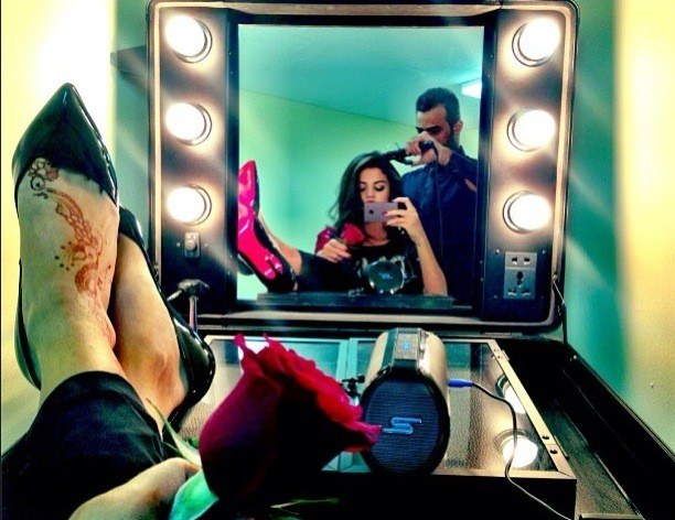 Foto Selena Gómez se atrevió con un tatuaje desde el pie hasta la rodilla