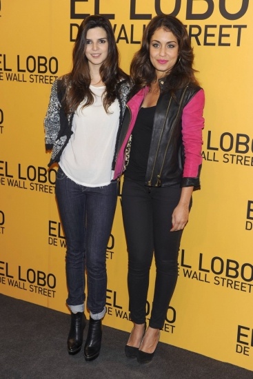 Foto Clara Lago e Hiba Abouk posaron juntas en el photocall de El lobo de Wall Street