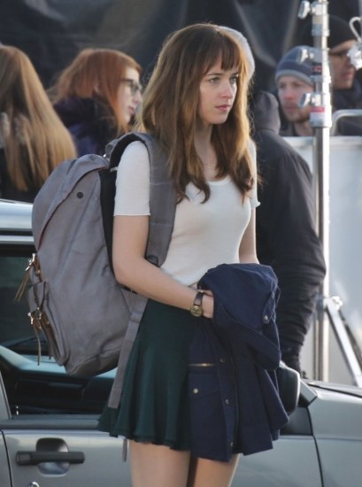 Foto Dakota Johnson ha conseguido la imagen cándida de Anastasia Steele en 50 sombras de Grey Foto Dakota Johnson ha conseguido la imagen cándida de Anastasia Steele en 50 sombras de Grey