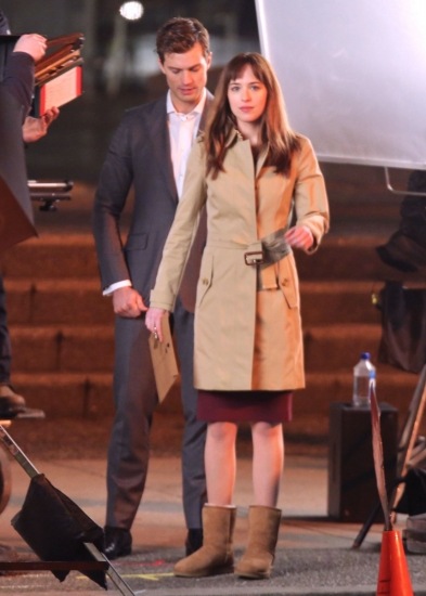 Foto Dakota Johnson y Jamie Dornan, muy estilosos en el rodaje de 50 sombras de Grey Foto Dakota Johnson y Jamie Dornan, muy estilosos en el rodaje de 50 sombras de Grey