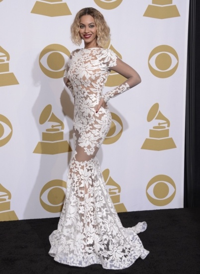 Foto Beyoncé se decanta por las transparencias para mostrar su lado más sensual Foto Beyoncé se decanta por las transparencias para mostrar su lado más sensual