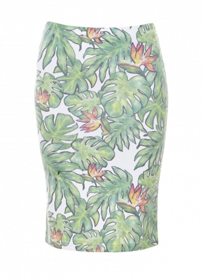 Foto Las faldas lápiz, prenda básica para las mujeres altas