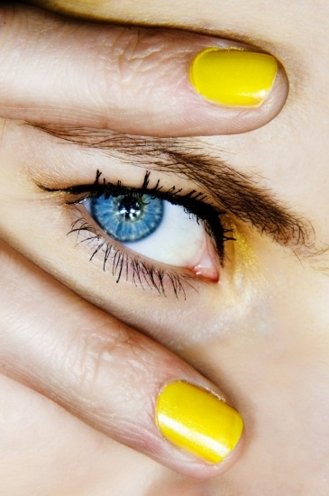 Foto El amarillo flúor, tendencia en manicura para esta primaveraverano Foto El amarillo flúor, tendencia en manicura para esta primaveraverano