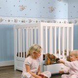 Combinar dos papeles pintados y una cenefa a juego en habitaciones infantiles