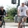 Ver la foto Jessica Biel y Justin Timberlake cuidan sus cuerpazos montando en bicicleta