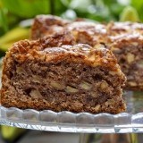 Bizcocho de nueces y pistachos