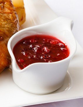 Foto La salsa de frutos rojos, ideal para acompañar el pato asado