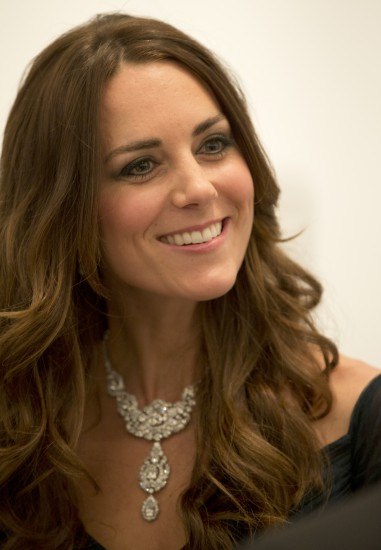 Foto Las ondas naturales de Kate Middleton triunfan Foto Las ondas naturales de Kate Middleton triunfan