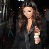 Kim Kardashian se rinde ante el chocolate