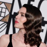 Carlota Casiraghi, sensualidad y glamour en estado puro con su peinado de ondas al agua
