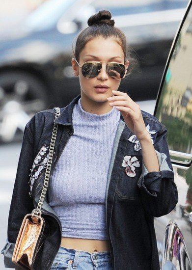 Foto Top Knot, el moño todoterreno para el verano Foto Top Knot, el moño todoterreno para el verano