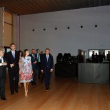 Don Felipe y doña Letizia durante su recorrido por el nuevo Palacio de Congresos de Palma de Mallorca