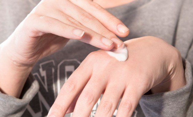 Foto Las cremas con ingredientes naturales ayudan a combatir la psoriasis