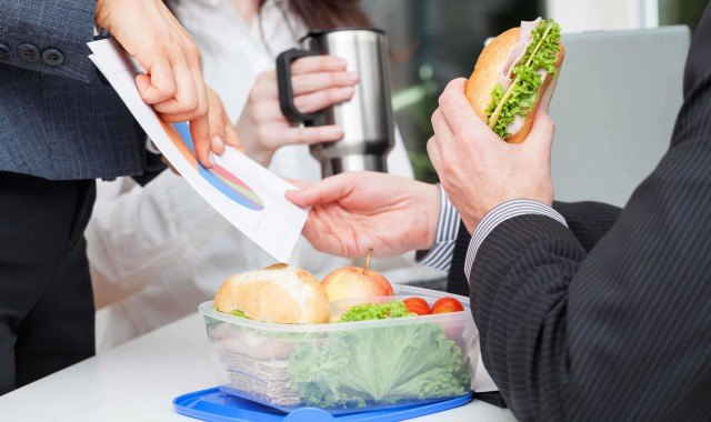 Foto La dieta del trabajador por turnos debe ser rica en alimentos con alto contenido en triptófano