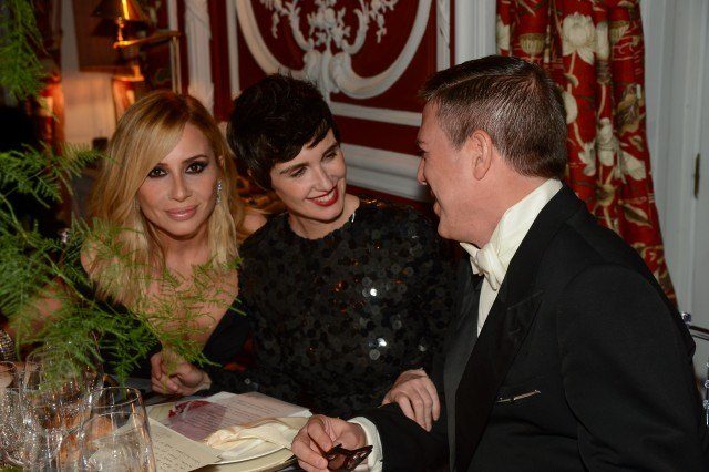 Foto Marta Sánchez, Paz Vega y Hannibal Laguna en la cena de gala en el Hotel Santo Mauro Foto Marta Sánchez, Paz Vega y Hannibal Laguna en la cena de gala en el Hotel Santo Mauro