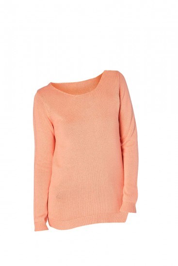 Foto Suéter en color melocotón para un look romántico y muy dulce Foto Suéter en color melocotón para un look romántico y muy dulce