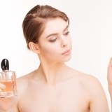 Consejos para elegir el perfume perfecto para regalar