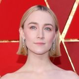 Saoirse Ronan luce el peinado más minimalista de los Oscar 2018