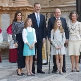 Posado de la Familia Real en la Catedral de Palma de Mallorca el Domingo de Pascua