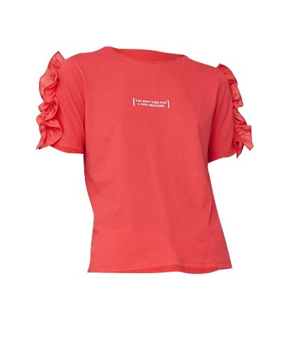 Foto Camiseta frambuesa con volantes en las mangas