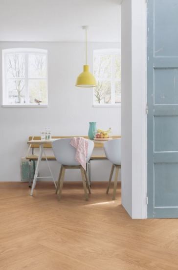 Foto Los suelos de madera en forma de espiga vuelven a estar de moda