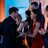 La reina Letizia arriesga con su peinado en la entrega de los Premios Fundación Princesa de Girona 2018